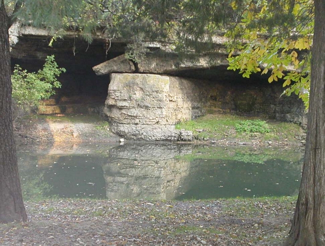 Twin Caves and Yellow Creek