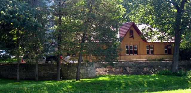 Krape Park shelter house