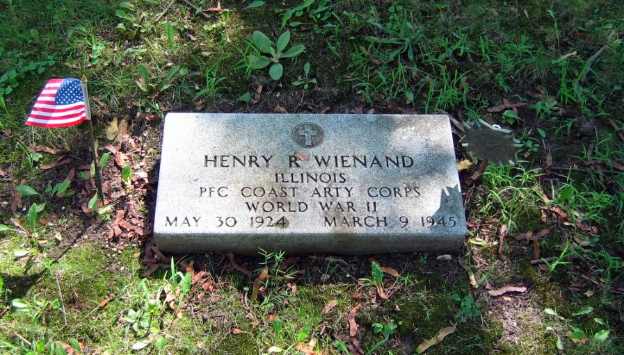 Final resting place in Oakland Cemetery, Freeport, Illinois.