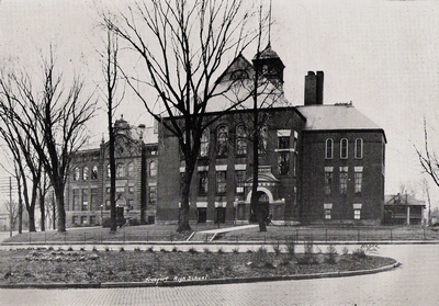 Freeport High School in 1919